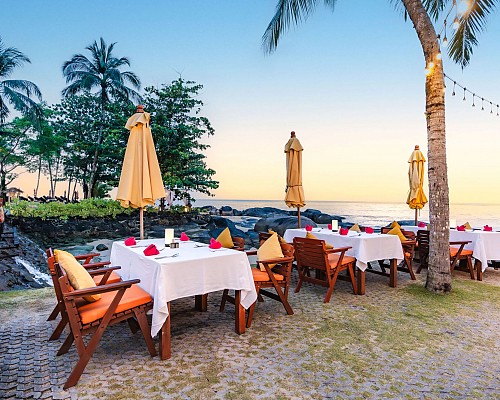 Sundowners Restaurant